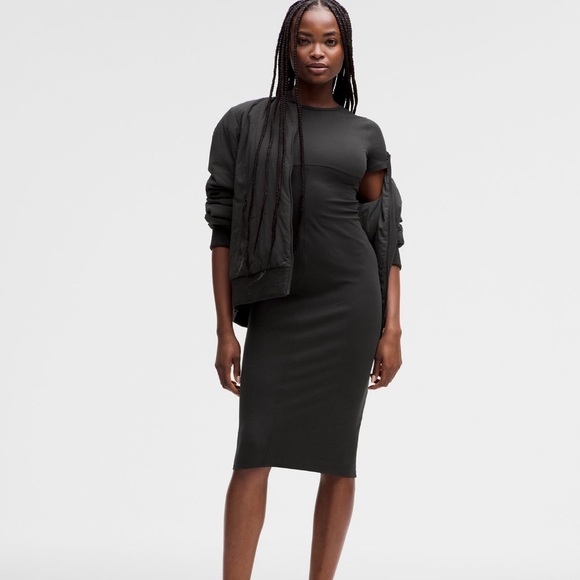 lululemon Ribbed ScoopBack LS Dress ブラック lululemon Ribbed ScoopBack LS Dress ブラック lululemon Ribbed